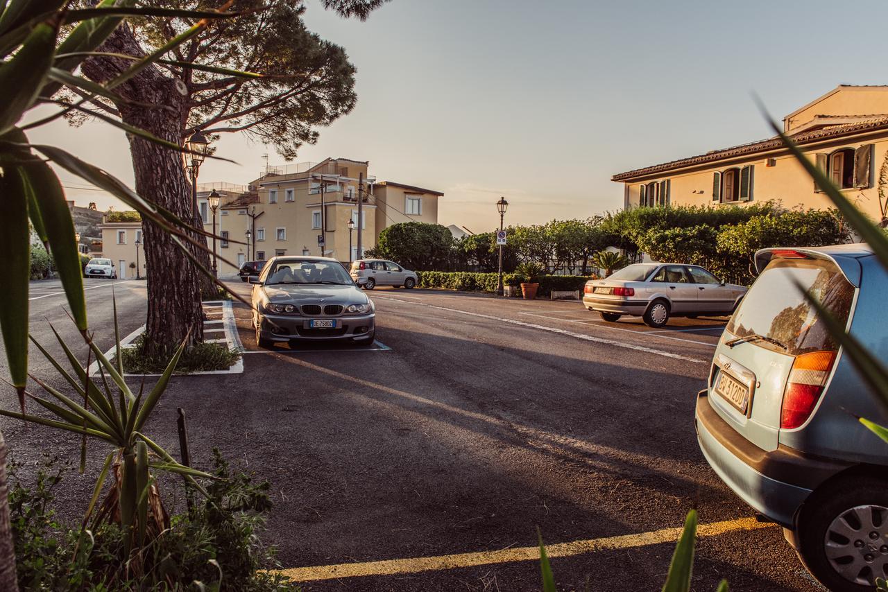 Hotel L' Ambasciata Geata Exterior foto